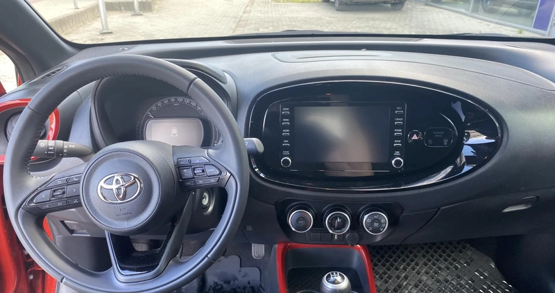 Toyota Aygo X cena 67900 przebieg: 12955, rok produkcji 2022 z Kłecko małe 154